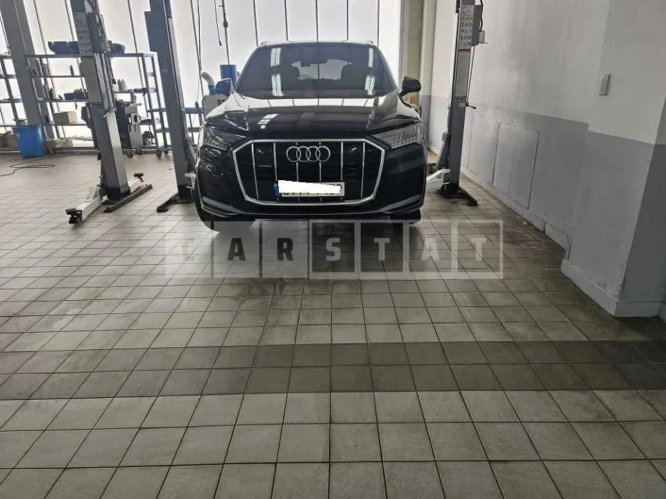 Photo 2 of 48: 2021 Audi Q7 45 TDI quattro, VIN WAUZZZ4M6MD037029 — Korean insurance auction
