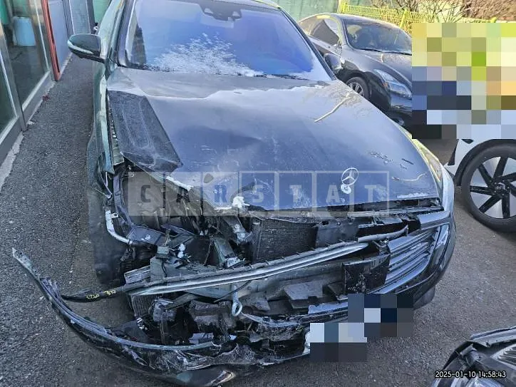 Photo 2 of 29: 2015 Mercedes-Benz Maybach S600 — Korean insurance auction