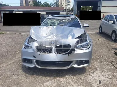 Photo 1 of 10: 2016 BMW 528i — Korean insurance auction