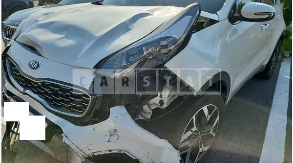 Photo 2 of 8: 2020 Kia Sportage — Korean insurance auction