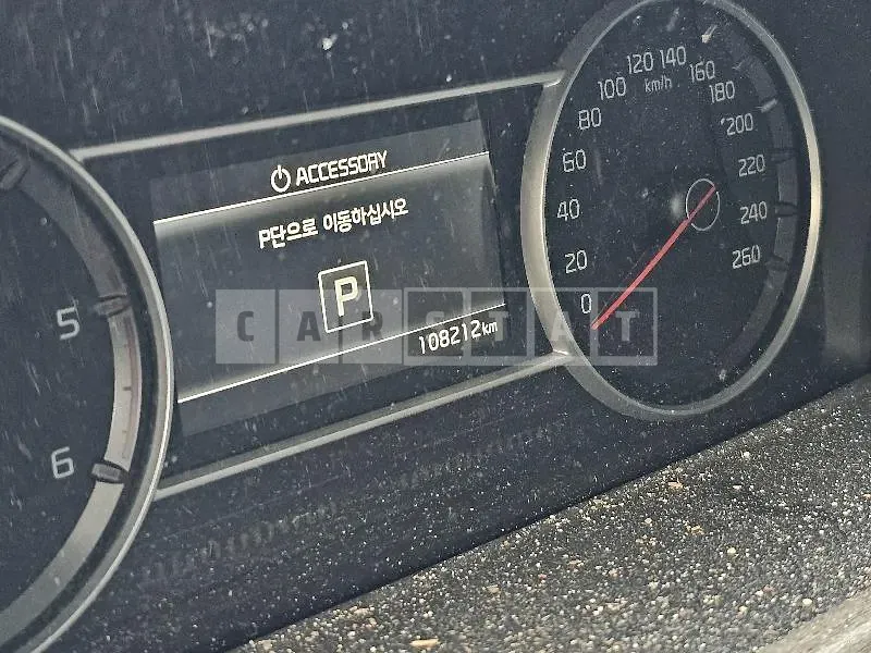 Photo 2 of 15: 2021 Kia Sorento 2.2 — Korean insurance auction