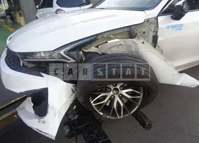 Photo 1 of 6: 2020 Kia K5 — Korean insurance auction