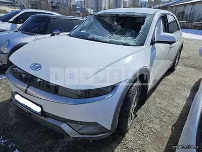 Photo 1 of 18: 2022 Hyundai Modern Ionic 5, VIN KMHKN81AFNU053330 — Korean insurance auction