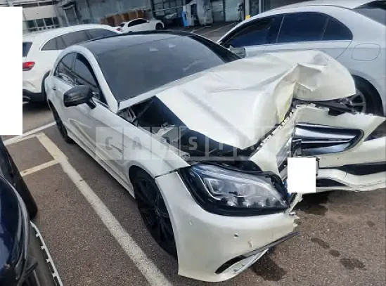 Photo 2 of 12: 2017 Mercedes-Benz CLS63 4Matic — Korean insurance auction