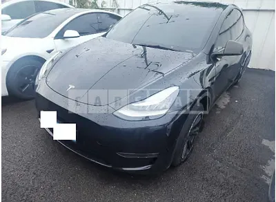 Photo 1 of 33: 2021 Tesla Model Y LongRange, VIN 5YJYGDEE9MF167622 — Korean insurance auction