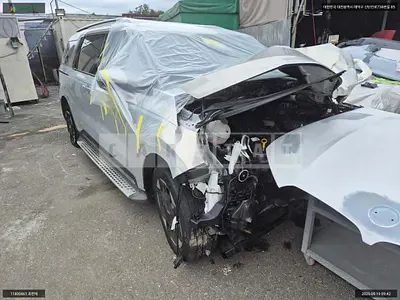 Photo 1 of 18: 2024 Kia Carnival, VIN KNANE813BSS486484 — Korean insurance auction