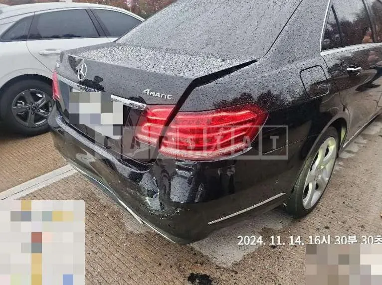Photo 2 of 17: 2015 Mercedes-Benz E400 4Matic — Korean insurance auction