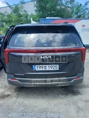 Photo 2 of 30: 2025 Kia Carnival — Korean insurance auction