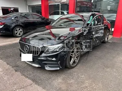 Photo 1 of 42: 2020 Mercedes-Benz E300 4Matic — Korean insurance auction