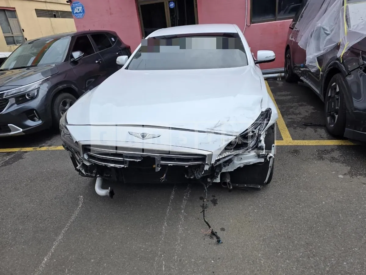 Photo 2 of 14: 2019 Genesis G80 Diesel, VIN KMHGL412BKU327049 — Korean insurance auction