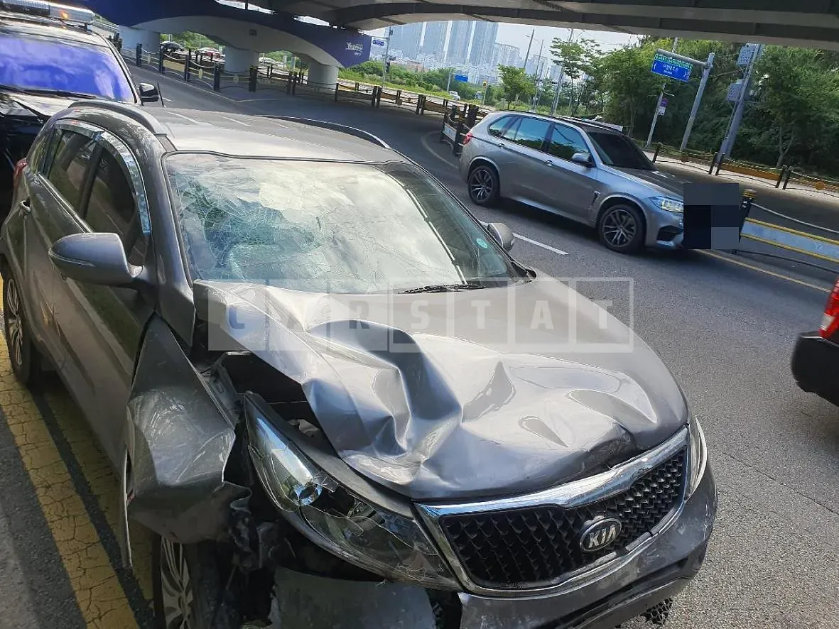 Photo 2 of 8: 2015 Kia Sportage R, VIN KNAPC813BFK786088 — Korean insurance auction