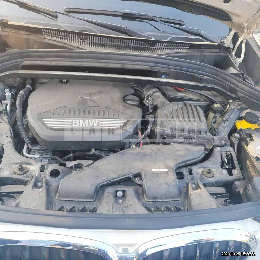 Photo 2 of 41: 2022 BMW X1 xDrive 18d, VIN WBA31AD05N5T62584 — Korean insurance auction