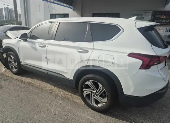 Photo 2 of 22: 2023 Hyundai Santa Fe — Korean insurance auction