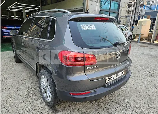 Photo 2 of 10: 2016 Volkswagen Tiguan 2.0 TDI BMT — Korean insurance auction