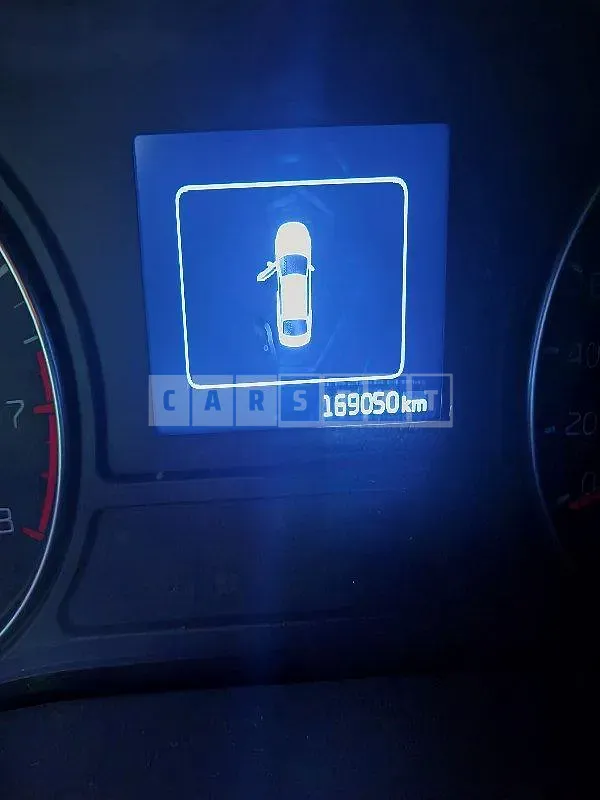 Photo 2 of 18: 2015 Kia K5 — Korean insurance auction