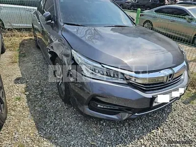 Photo 1 of 8: 2017 Honda Accord Hybrid — Korean insurance auction