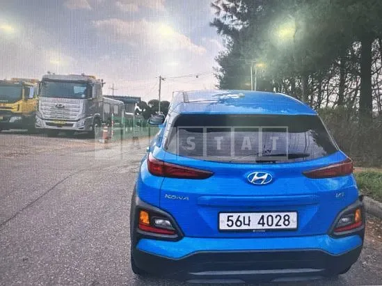 Photo 2 of 4: 2018 Hyundai Kona, VIN KMHK4815GJU035367 — Korean insurance auction