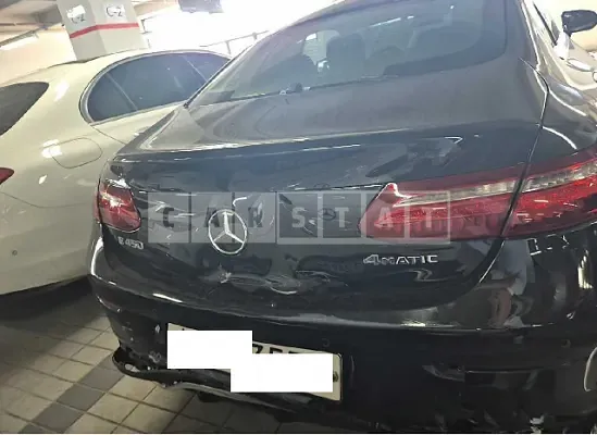Photo 2 of 14: 2017 Mercedes-Benz E220d Coupe — Korean insurance auction