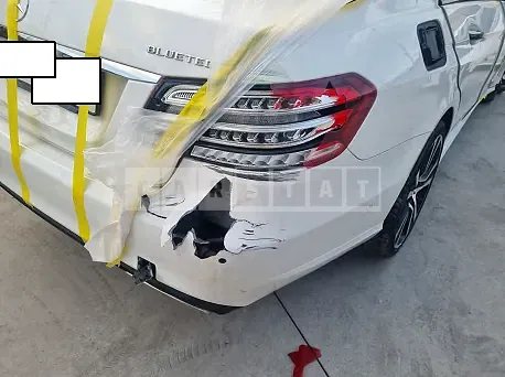 Photo 2 of 50: 2016 Mercedes-Benz E220 BlueTec, VIN WDDHF0AB0GB302913 — Korean insurance auction