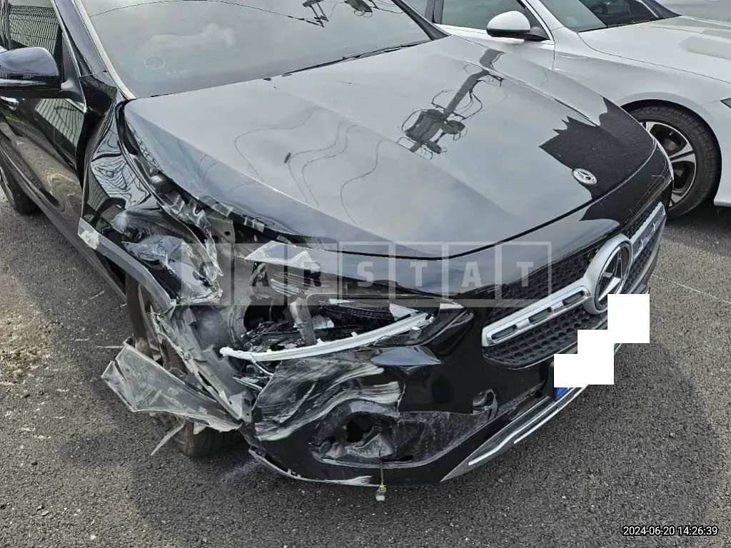 Photo 2 of 12: 2021 Mercedes-Benz GLA220 — Korean insurance auction