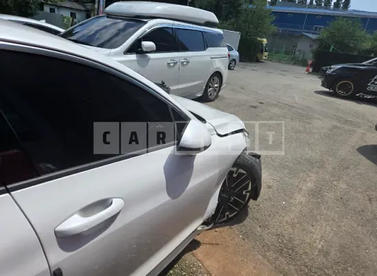 Photo 2 of 21: 2024 Kia K5 — Korean insurance auction