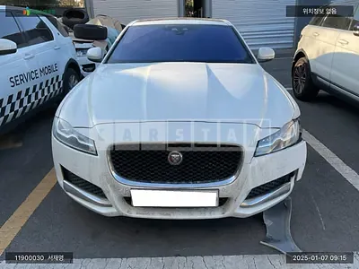 Photo 1 of 15: 2017 Jaguar XF 20d, VIN SAJBB4BN1HCY38732 — Korean insurance auction