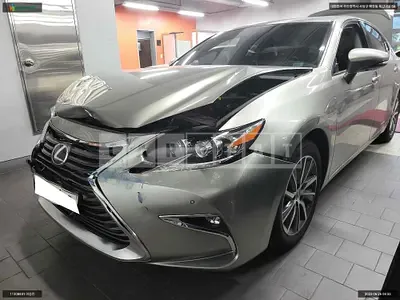 Photo 1 of 10: 2018 Lexus ES300h, VIN JTHBW1GG4J2172438 — Korean insurance auction