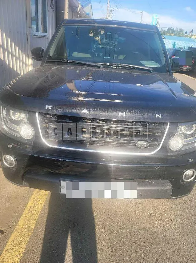 Photo 2 of 12: 2016 Land Rover Discovery 4 3.0d, VIN SALLAAAG6GA834940 — Korean insurance auction