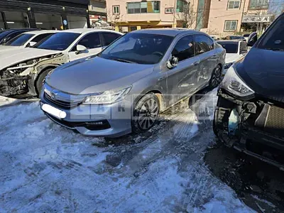 2017 Honda ACCORD HYBRID