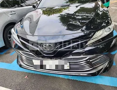 Photo 1 of 21: 2018 Toyota Camry — Korean insurance auction