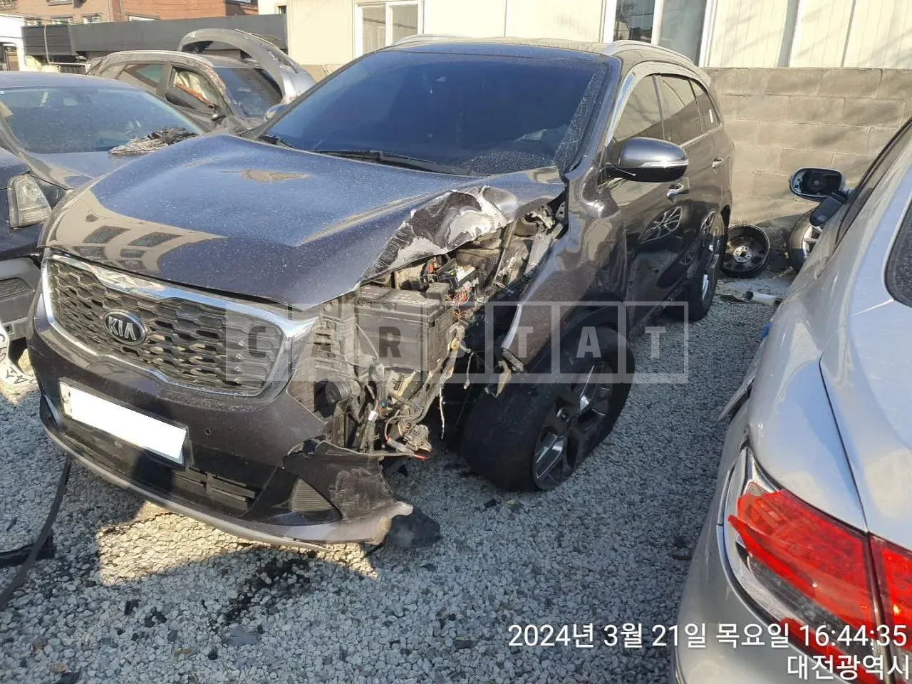 Photo 2 of 31: 2019 Kia Sorento /Sorrento, VIN KNAPH81ABLA616965 — Korean insurance auction