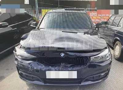 Photo 1 of 25: 2018 BMW 320d GranTurismo, VIN WBA8T3102JG804333 — Korean insurance auction
