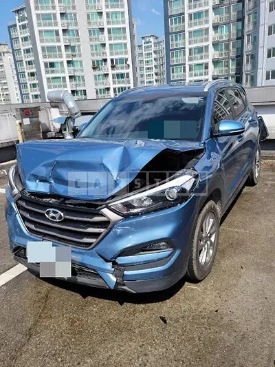Photo 1 of 13: 2016 Hyundai Tucson, VIN KMHJ3815GGU032510 — Korean insurance auction