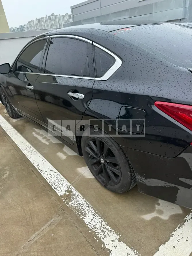 Photo 2 of 19: 2018 Nissan Altima 2.5 — Korean insurance auction