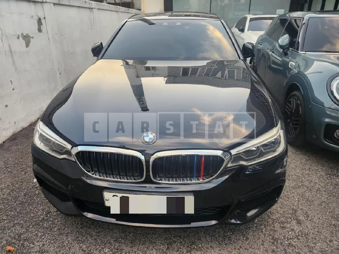Photo 2 of 9: 2017 BMW (parts) 530i Headlights — Korean insurance auction