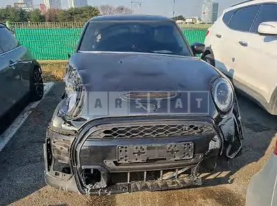 Photo 1 of 9: 2022 MINI Cooper S, VIN WMW61DH08N2R12385 — Korean insurance auction