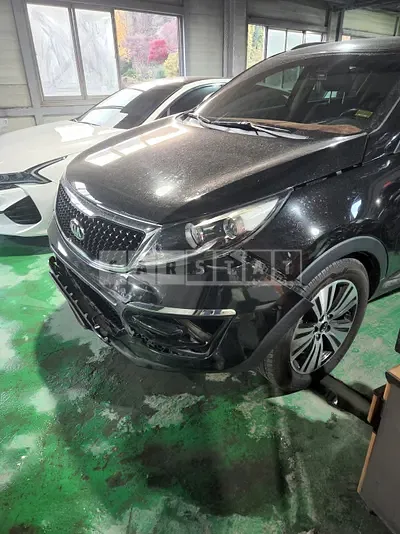 Photo 1 of 5: 2014 Kia Sportage R — Korean insurance auction