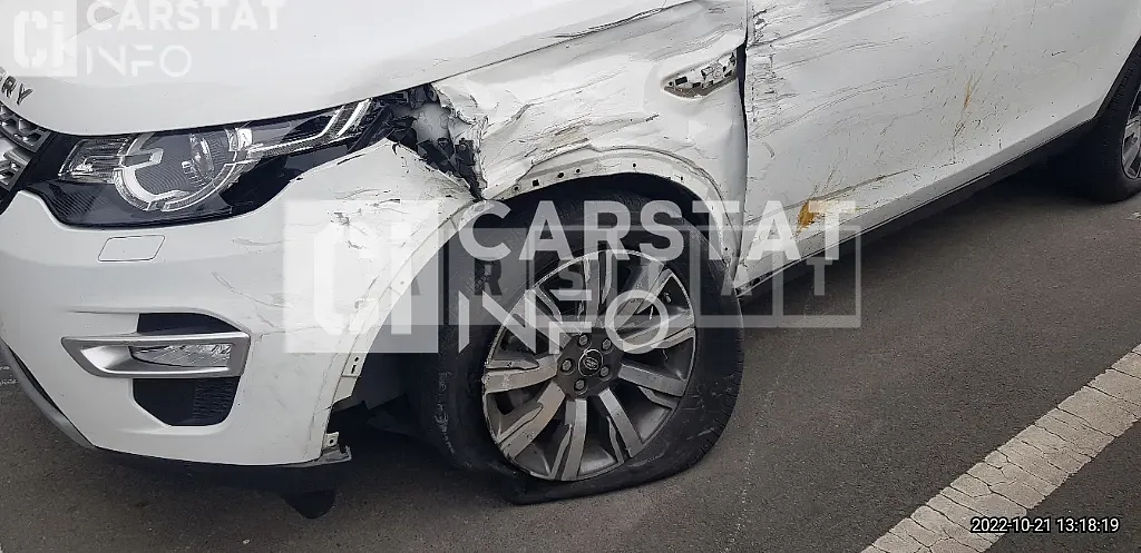 Photo 2 of 10: 2018 Land Rover Discovery Sports 2.0d, VIN SALCA2BN8JH762809 — Korean insurance auction
