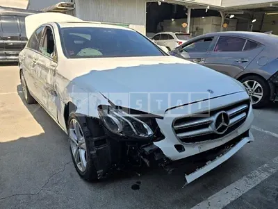 Photo 1 of 6: 2017 Mercedes-Benz E200 — Korean insurance auction
