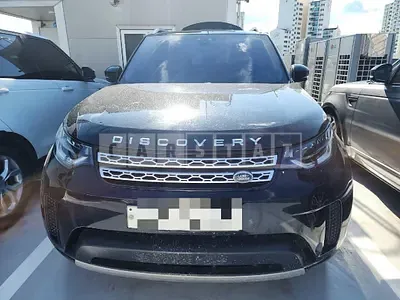 Photo 1 of 42: 2017 Land Rover Discovery TD6, VIN SALRA2BKXHA017692 — Korean insurance auction