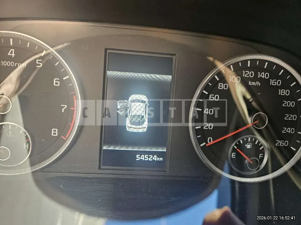 Photo 2 of 23: 2021 Kia K5 LPI — Korean insurance auction