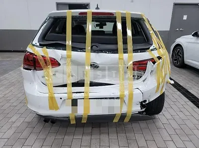 Photo 1 of 28: 2014 Volkswagen Golf 2.0 TDI BMT, VIN WVWZZZAUZFW086361 — Korean insurance auction