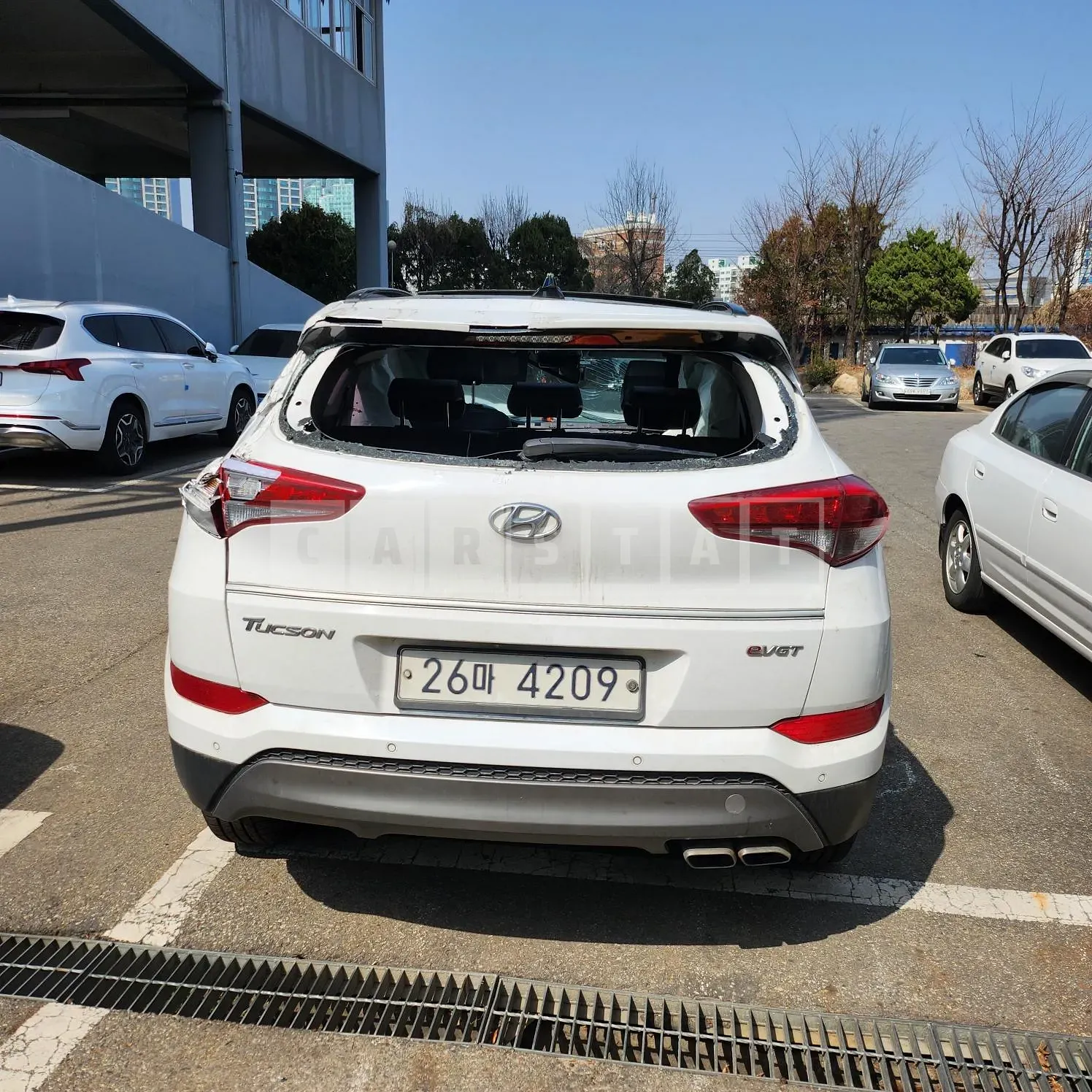 Photo 2 of 7: 2015 Hyundai Tucson 2.0 — Korean insurance auction