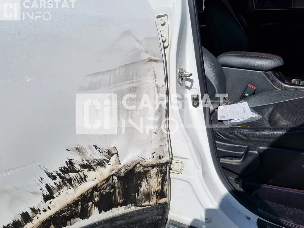 Photo 2 of 15: 2014 Kia Sorento R 2.0 (4WD) — Korean insurance auction