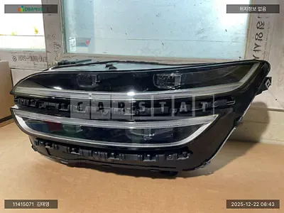 2024 Light GV70 light
