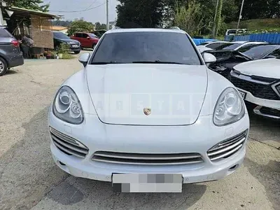Photo 1 of 30: 2014 Porsche Cayenne — Korean insurance auction