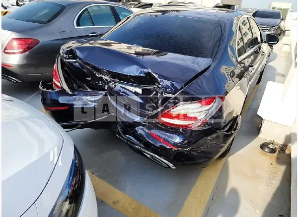 Photo 2 of 12: 2019 Mercedes-Benz E300 4Matic — Korean insurance auction