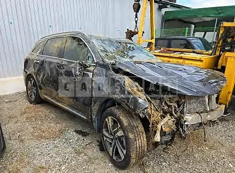 Photo 2 of 10: 2023 Kia Sorento — Korean insurance auction