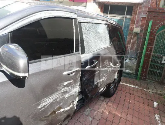Photo 2 of 5: 2015 Kia Carnival — Korean insurance auction