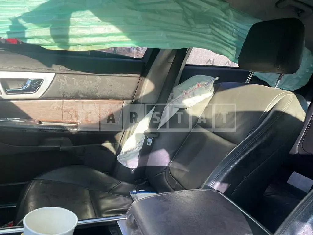 Photo 2 of 20: 2015 Jaguar XF 2.2d, VIN SAJAA05J2FDU62467 — Korean insurance auction